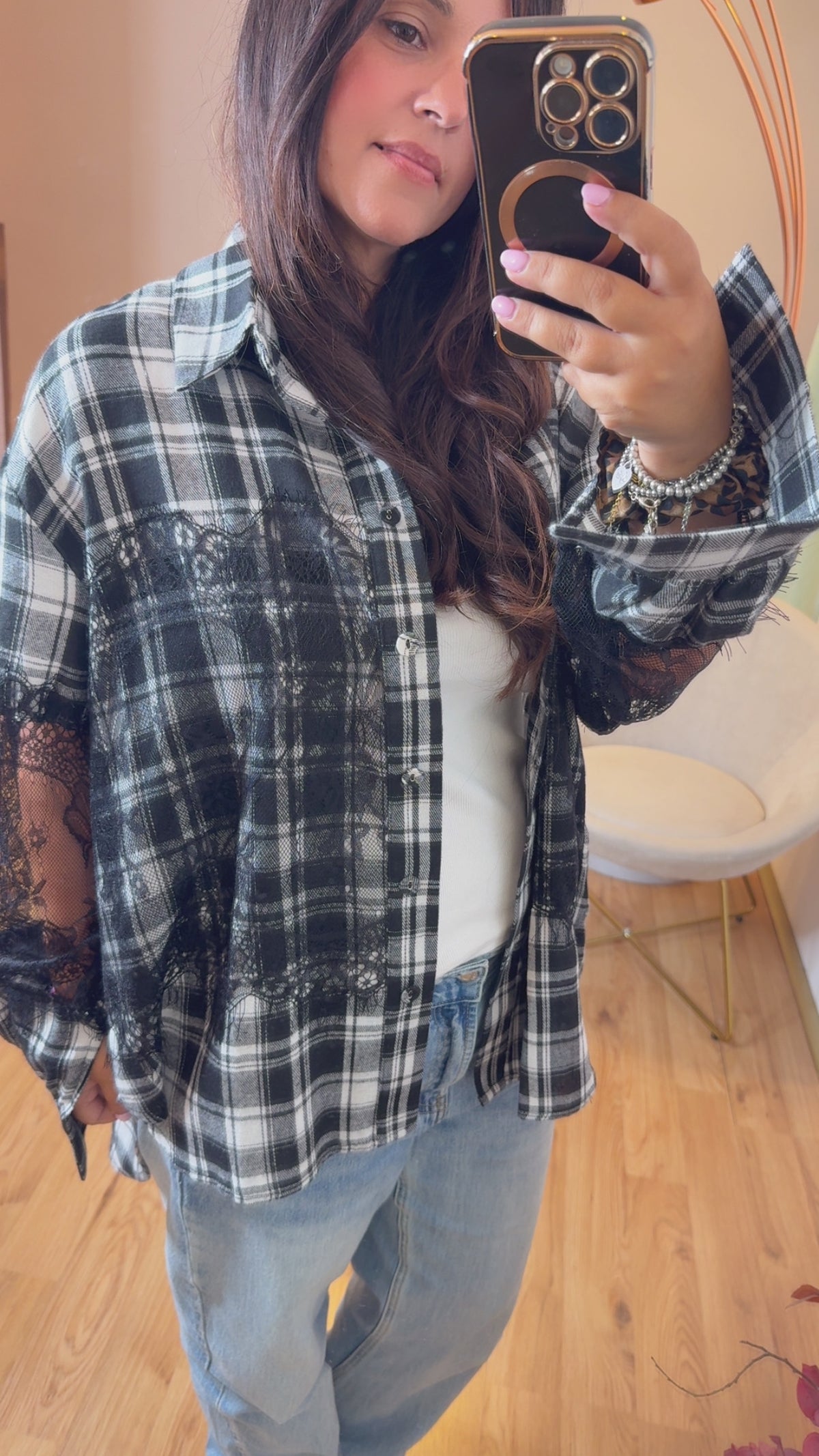 Camicia check nera con inserti in pizzo
