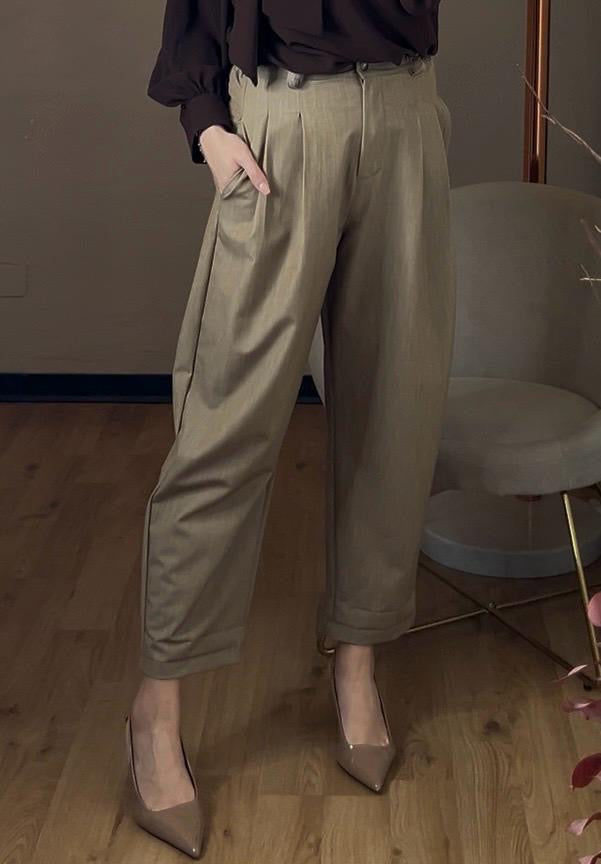 Pantalone carrot nocciola