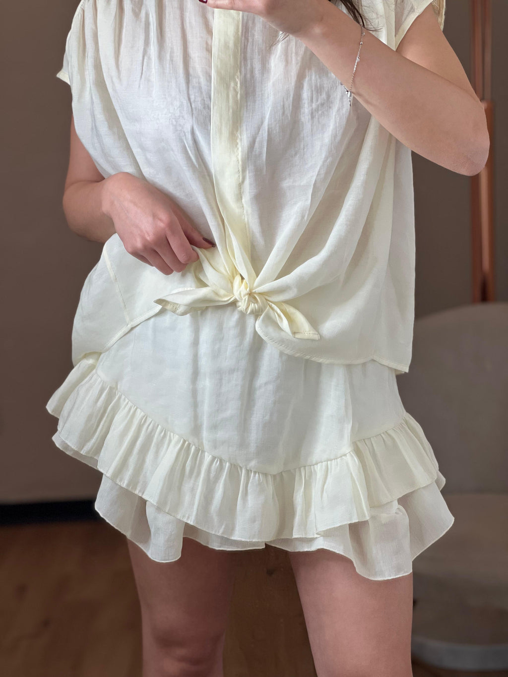 Camicia coreana smanicata annodata burro - Kikisix