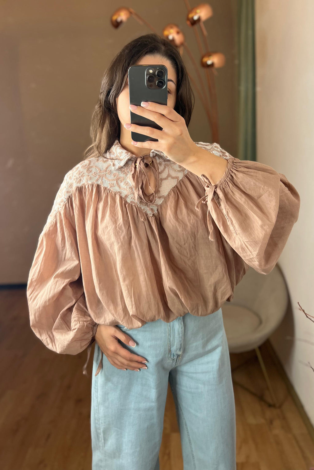 Blusa laccetti rosa con inserti pizzo - Kikisix