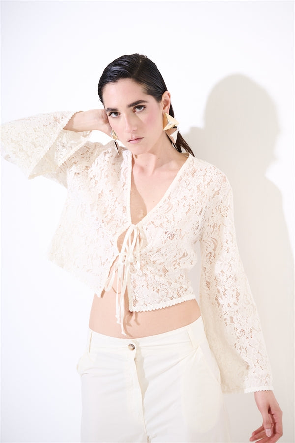 Blusa con laccini in pizzo - Kikisix