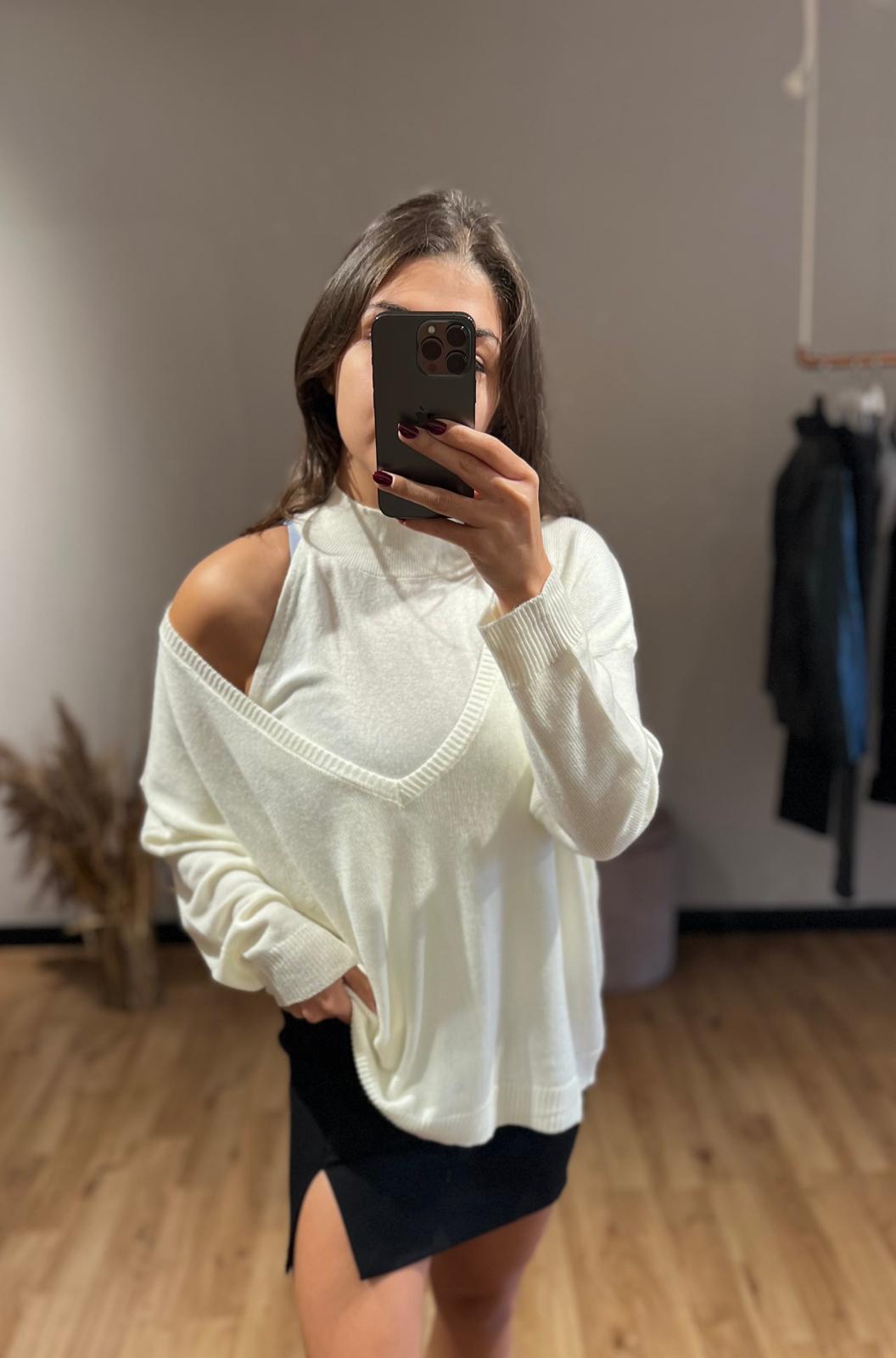 Completo maglia e canotta color panna